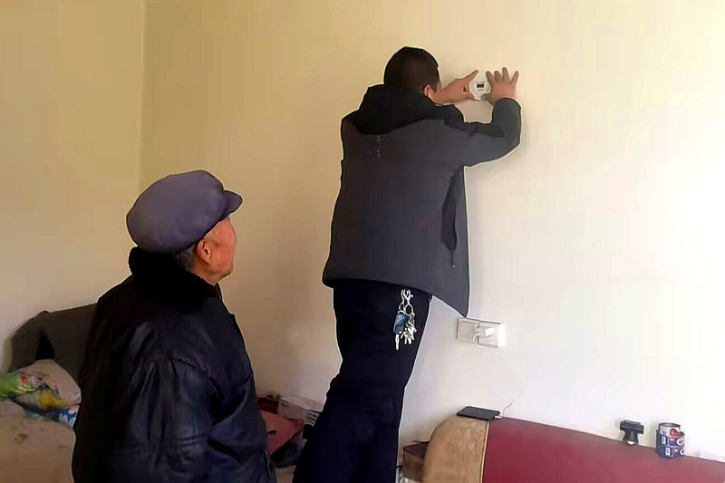 泽拧紧冬季取暖安全阀报警器进家门张掖临