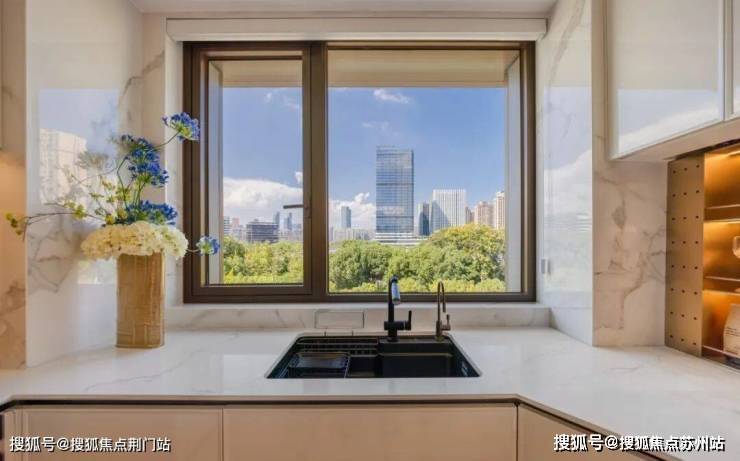 境户型价格地址楼盘详情配套电话交房时间配套电话交房时间建发英冠宸云 (售楼处) 首页 - 销售中心 - 环(图15)