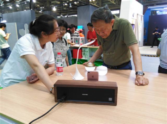 华为打造智慧家庭解决方案；美的用户体验创新（上海）实验室成立【联盟简讯】CSHIA华南高峰论坛6月9日广州举办；杜亚携手(图37)